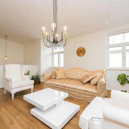 Apartamento - No Contact Check In *