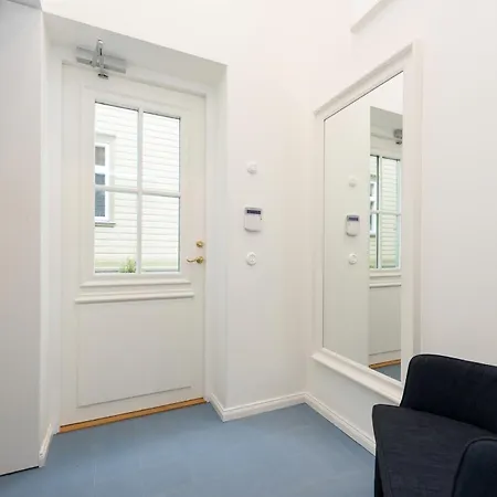 - No Contact Check In Апартаменты *